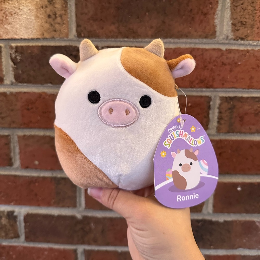 Squishmallow Ronnie the Cow Easter‎ 5 inch